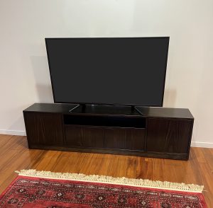 Entertainment unit